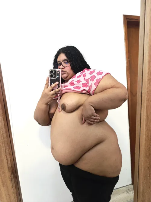 Thumbnail Confidence in Curves: HaileyWhirl's Weight Gain Journey