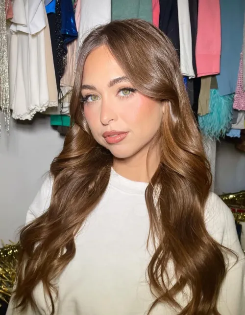Thumbnail Discovering the Allure of Riley Reid: PrettyGirls Profile