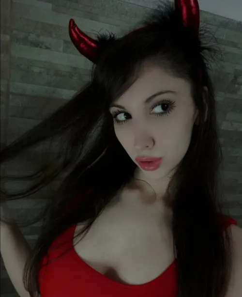 Thumbnail Nickyblue's Sensual Aura by n1blum | JustHotWomen Category