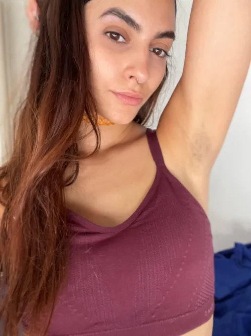 Thumbnail Sensual Desires: Exploring the Intriguing World of Hairy Armpits - Moonligthh