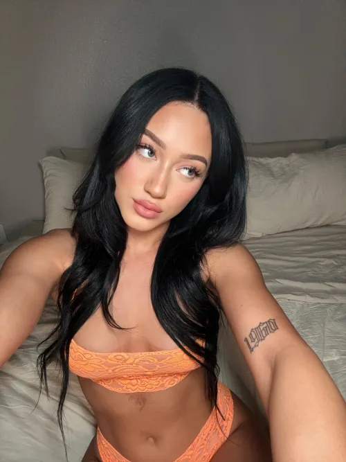Thumbnail Embracing Body Positivity at Any Age | Qtmariexxx
