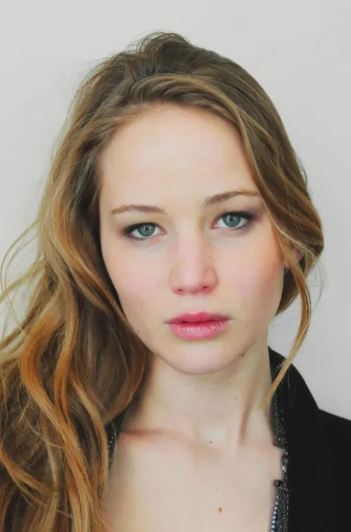 Thumbnail Jennifer Lawrence: A Glimpse of Mesmerizing Beauty | ProductOk5970