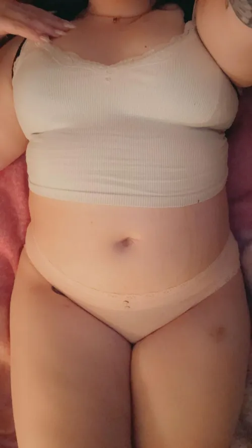 Thumbnail Keeping Company - Chubby Category by babyblaireee