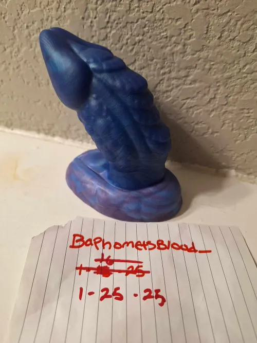 Thumbnail Unleashing Small Scorn in US: A Bad Dragon Adventure