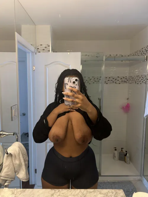 Thumbnail Playful Tease: dancingjasminee's Challenge Involving Saggy Appeal | Saggy