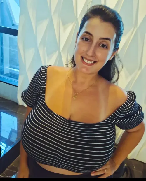 Thumbnail DazzlingAd6626's Untitled Creation | 2busty2hide