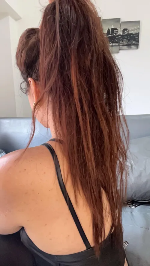 Thumbnail keerthisha's Imposing Ponytail: A Statement - Ponytails