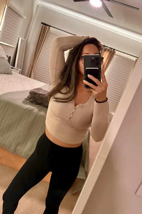 Thumbnail Winter Fashion: Long Sleep Crops by PetiteXAsian | Category: Croptopgirls