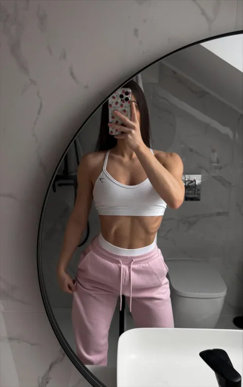 Thumbnail Embracing the Cutie Vibe with gymxloverx | Category: Croptopgirls