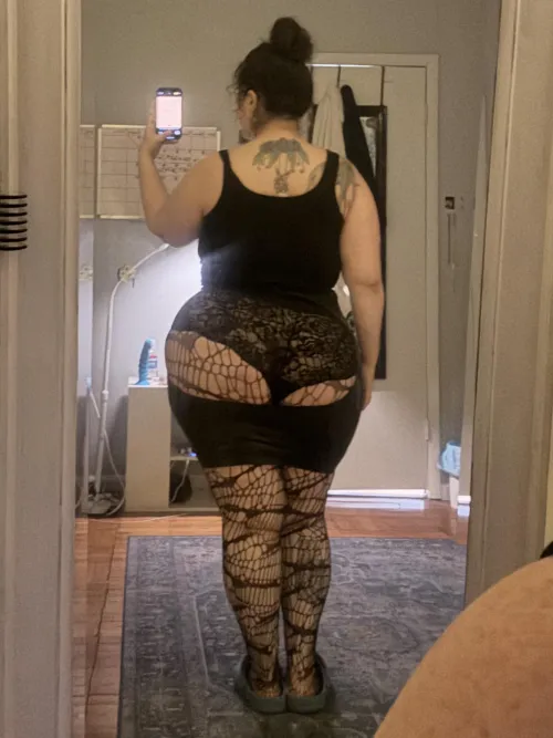 Thumbnail Pull Out or Stay Inside: The Dilemma of Pleasure by Pretty_Ad_825 in BBW_Chubby