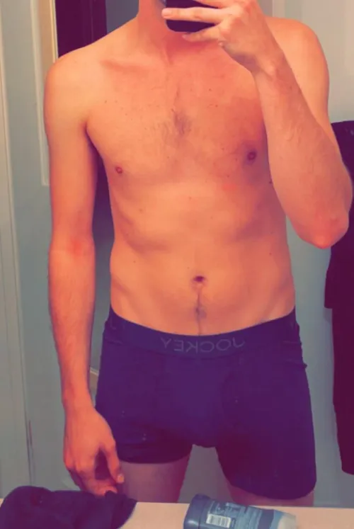 Thumbnail skippyjjoedo at 26: Bi and Bored - Exploring Bulges