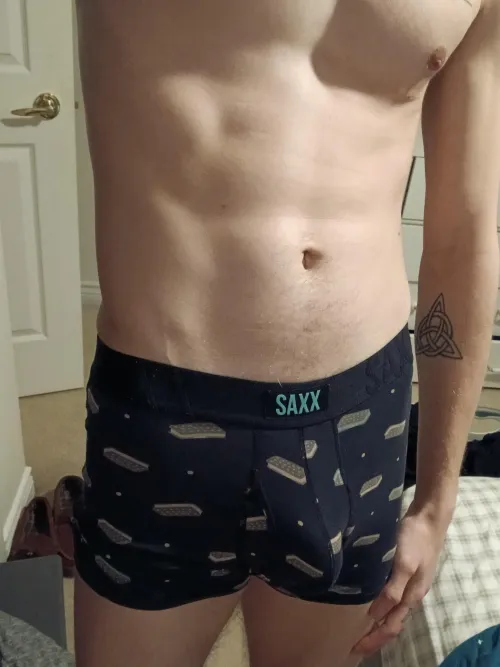 Thumbnail Altaccount420720's Top Tier Bulge at 27: A Look Inside