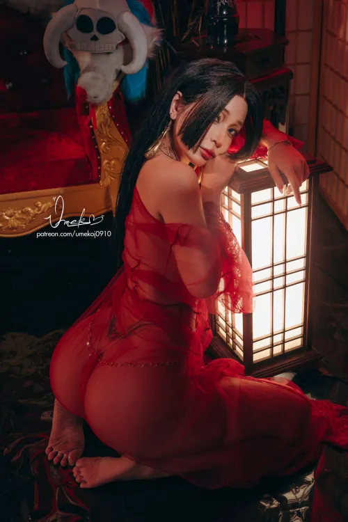 Thumbnail Unleashing Boa Hancock's Cosplay Charm by _trapd00r_