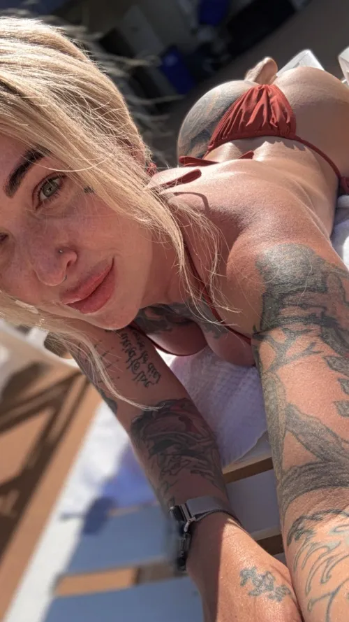 Thumbnail Oil Massage Desires: Sensual Pleasures with Kleio_Valentien | PunkGirls
