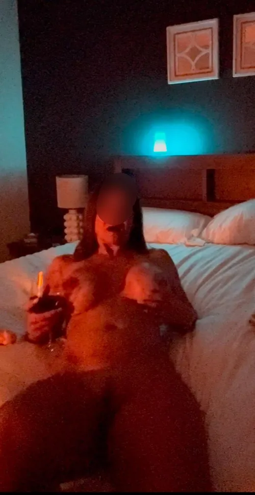 Thumbnail Fun Alert: Dive into the World of MILFs with HotwifeSonyC