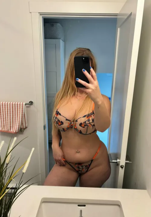 Thumbnail Playtime Begins: MILFs Ready for Action with estrellaxallison