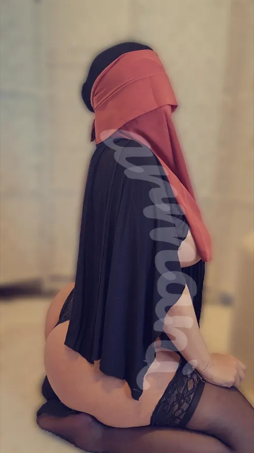 Thumbnail Embrace Your Naughty Side: The Allure of an Arab Slut | armani_hadi
