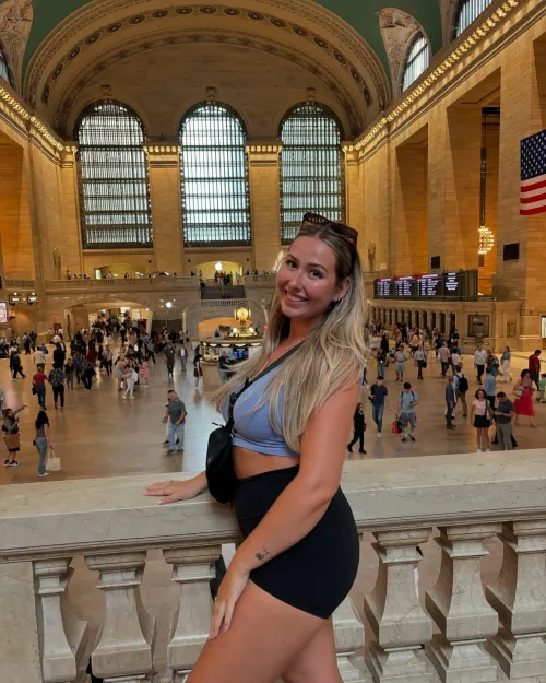 Thumbnail Embracing Beauty: Journey into 2busty2hide with SeducedByYourBeauty