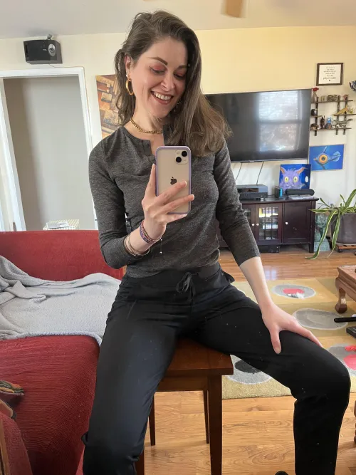 Thumbnail Casual Saturday: Mirror Selfie by OneBlueIris