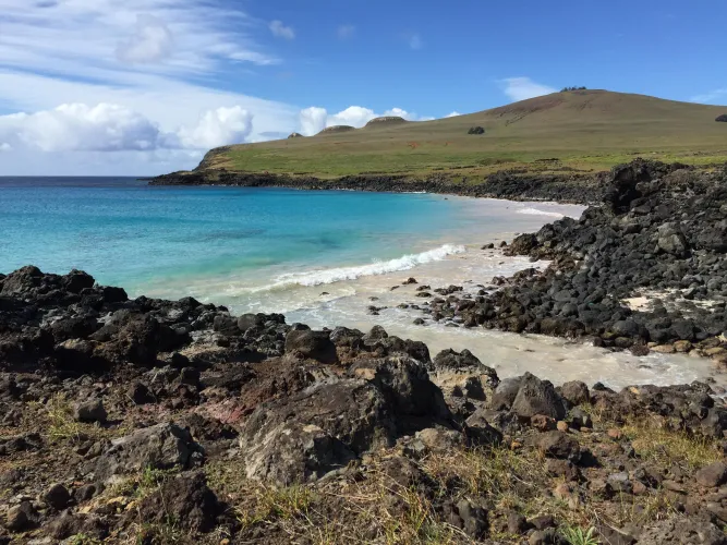 Thumbnail Easter Island Adventures: A Seaside Escape | colapepsikinnie | beach
