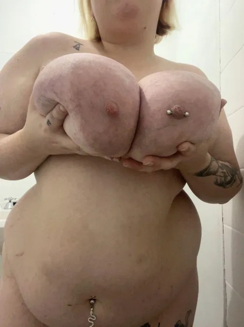 Thumbnail Bare or Bra? Choose Your Stuffers Preference!