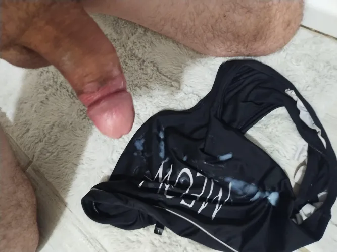 Thumbnail Freaknfun1 Gets Playful: Meow and More in Cum Fetish