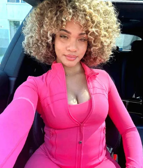 Thumbnail Classy or Cute? Explore the Style with BelleOfTheCurls