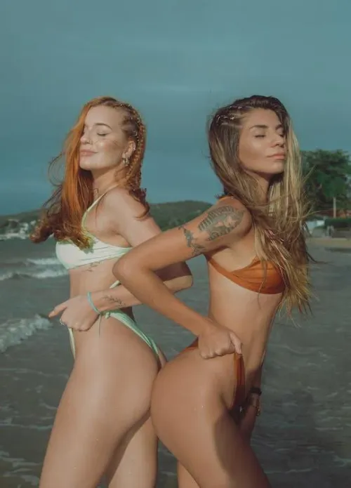 Thumbnail Ultimate Beauty: Sexy Babes are the best Babes by Working_Plan_3996