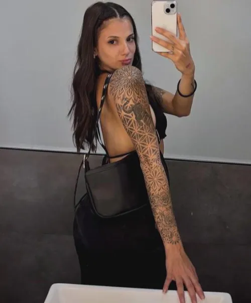 Thumbnail Latina Beauty Getting Ready by ConfidentTeam1919 | SexyButNotPorn