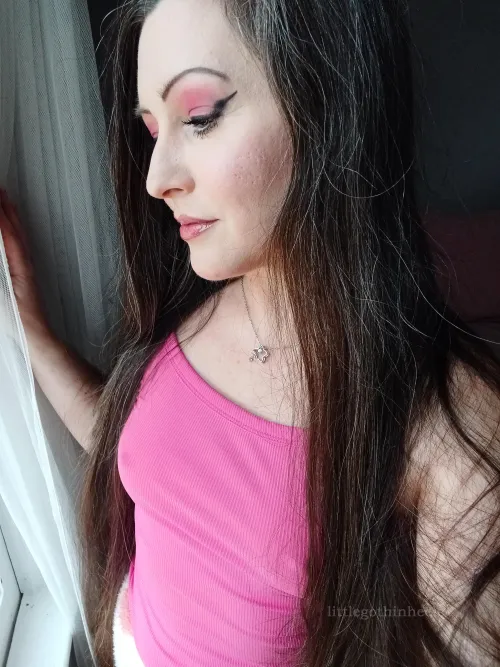 Thumbnail littlegothinheels: Awakening with Morning Light Pokies
