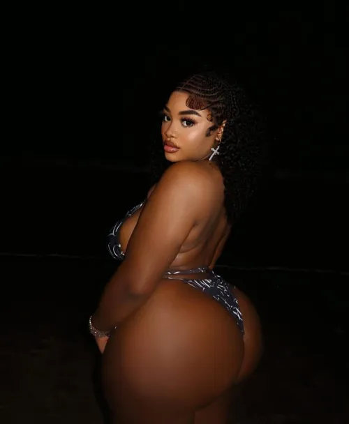 Thumbnail Uncovering New Insights in the World of BoltedOnBooty