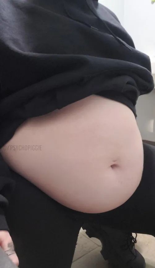 Thumbnail Breaking Stereotypes: Black is Not Slimming | Stuffers