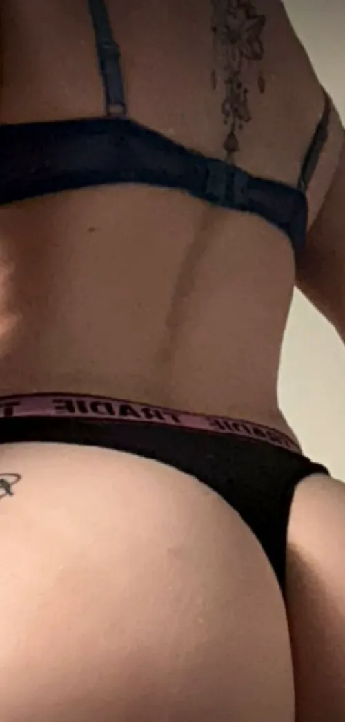 Thumbnail Cute Black Thong Styling by Goldenfernnn | thongs Category