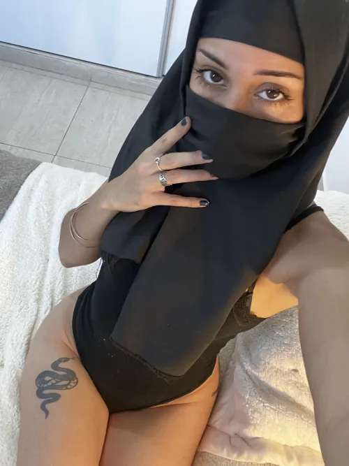 Thumbnail Hijab Charm Reveal by Naughtygie - ArabPorn Exploration