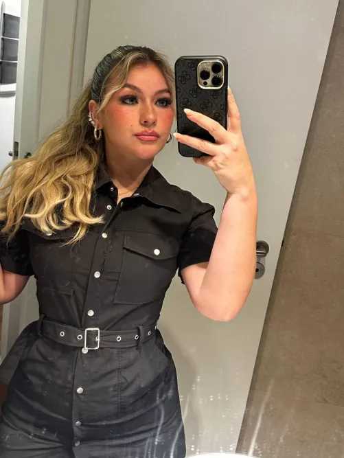 Thumbnail The Ultimate Favorite: Embracing the Charm of a Tight Dress