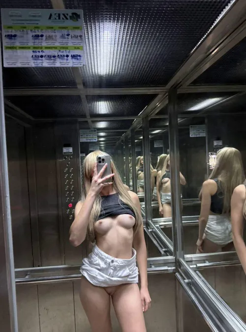 Thumbnail palecuite90 Leads the Way at the Shopping Centre | Upskirt