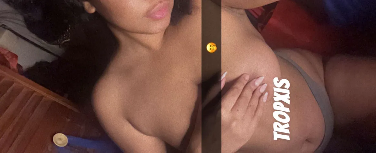 Thumbnail Tropixs0204: Facetime Sexting, Feet Live Content, GFE, & More