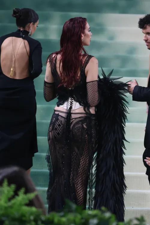 Thumbnail Dua lipa: Unveiling the Allure of Celebrity Butts by darkjoe83