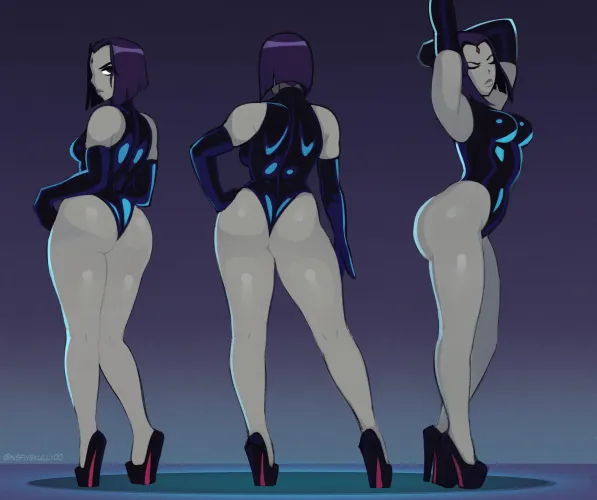 Thumbnail Artful Beauty: Enjoy Leggy Raven's Presence