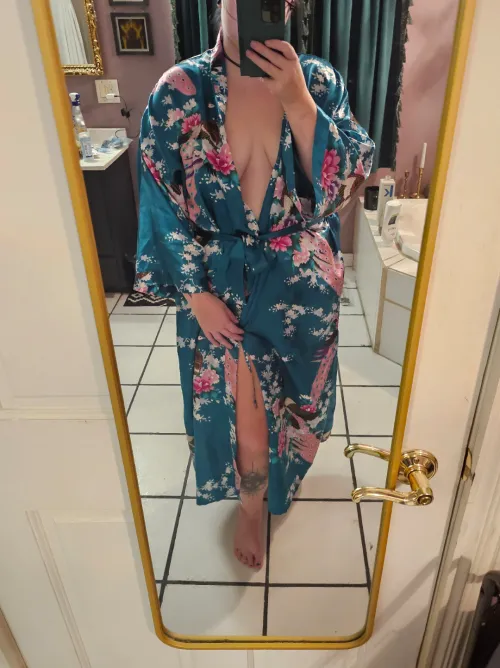 Thumbnail Unveiling Desire and Mystery with IllYoghurt5790 | BBW Category