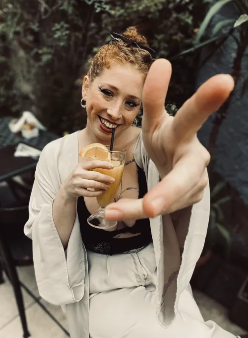 Thumbnail Fresh OJ or Fashion? Dive into Orange Juice Style Tips