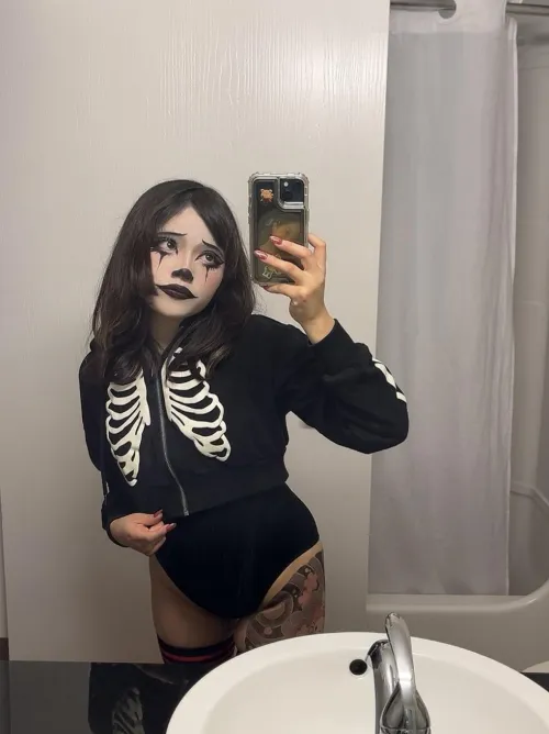 Thumbnail Feeling Sexy and Confident with chaotichime | MirrorSelfie
