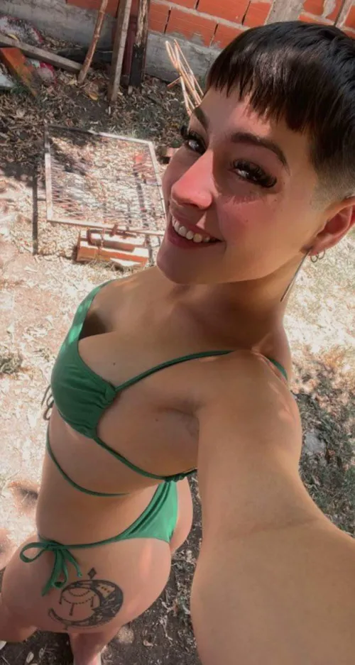Thumbnail Decoding Length: Finding the Perfect Fit by Ok_Objective_6185 | shorthairchicks
