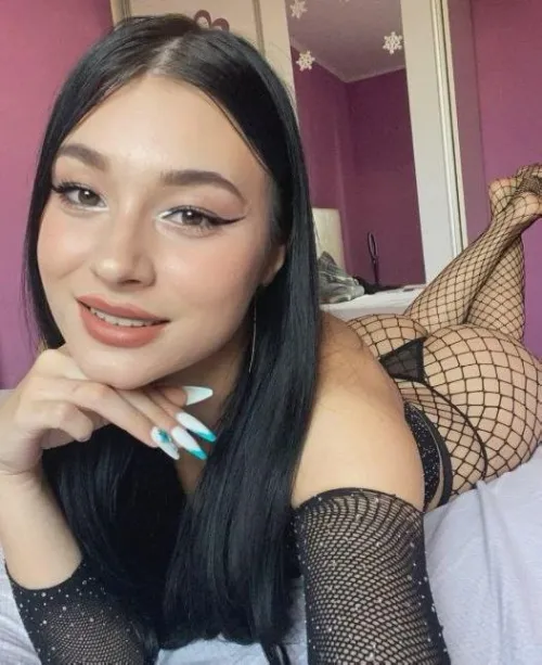 Thumbnail Unveiling Desires: LegalTeens and Exploration of Intimacy with PerfectHoneybun