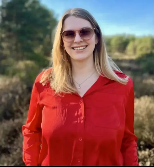 Thumbnail Secrets Unveiled: DazzlingAd6626's 2busty2hide Stories
