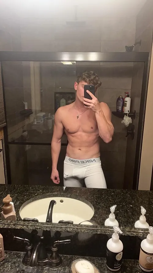 Thumbnail Unveiling 21 Straight Bulges: A Study by Acceptable_Tune9981