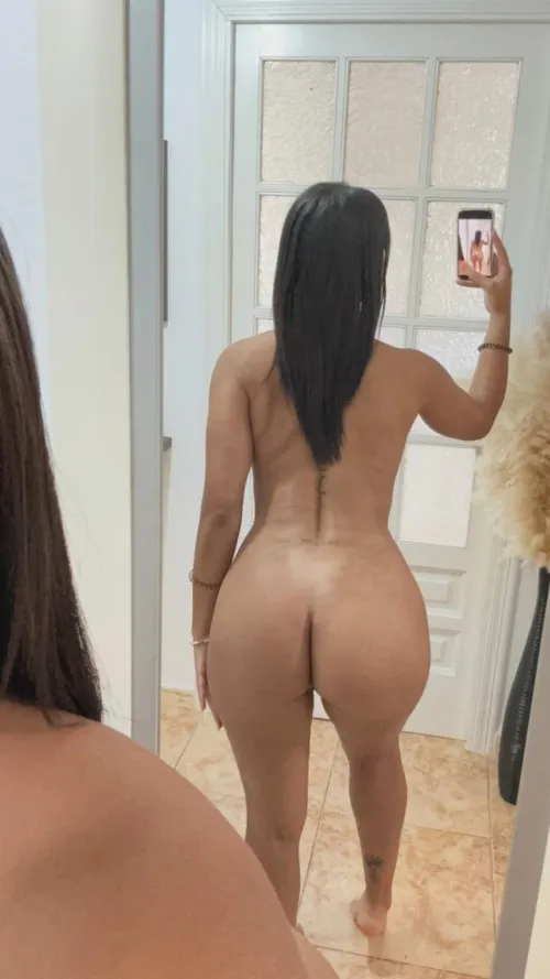 Thumbnail Hoties_mia Presents: Ass Appreciation to End the Day Perfectly