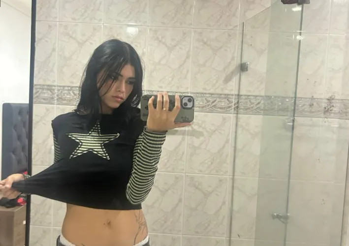 Thumbnail Goth Girl Attraction: A Dive into PunkGirls by Cuddly_Socks