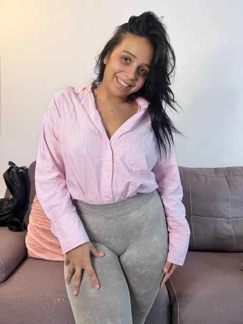 Thumbnail Indulge in Sensual Babes: Galadriel69_'s Desires Revealed