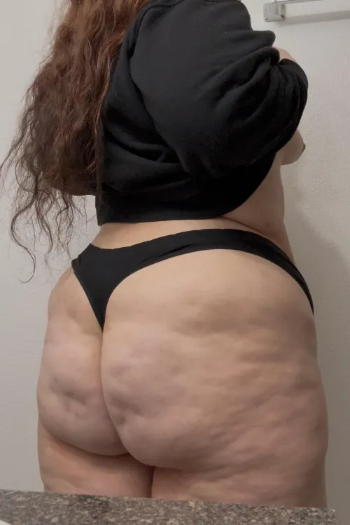 Thumbnail Exploring Perfectly Round Wonders with g00ner-girl